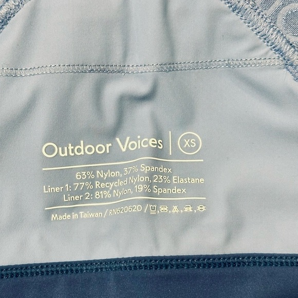 *NWT* Outdoor Voices OV Snacks Bra Denim/Sky Blue Pocket Size XS - Picture 4 of 7
